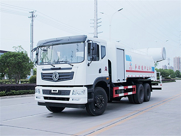 東風(fēng)T5后雙橋抑塵車(chē)