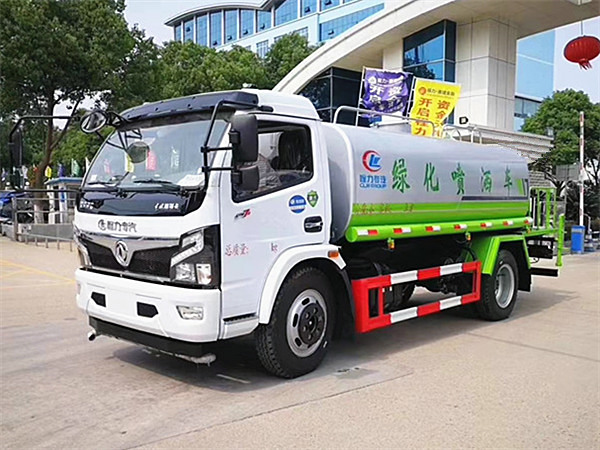 東風福瑞卡F7灑水車