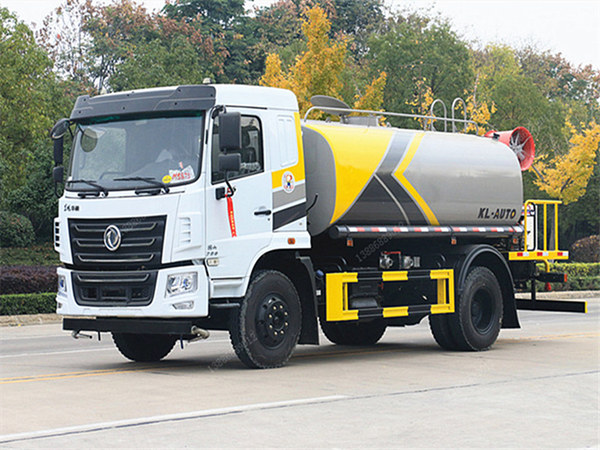 東風(fēng)華神F5霧炮車(chē)