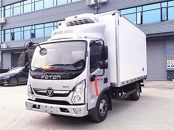 福田奧鈴捷運(yùn)國(guó)六冷藏車(chē)